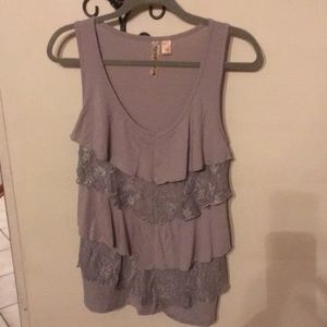 Sleeveless blouse light gray layered front size L